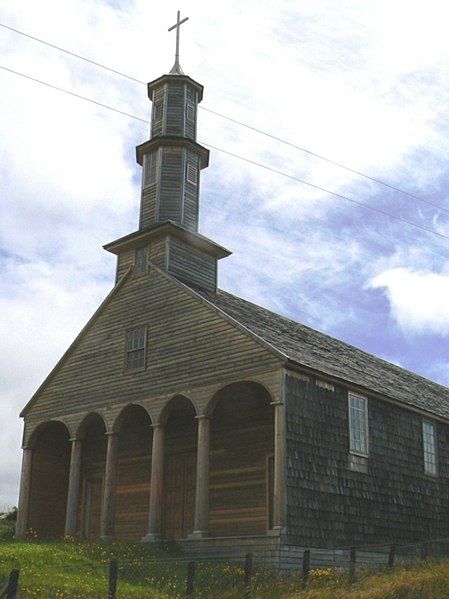 File:Iglesia de Vilupulli.jpg