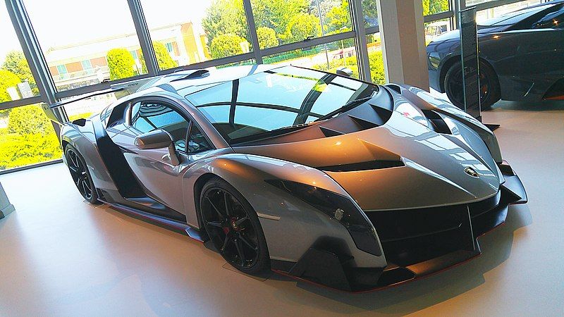 File:Lamborghini Veneno.jpg