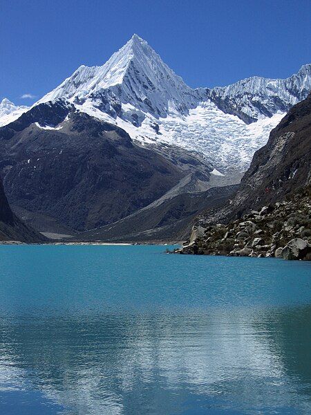 File:Paron Lake.jpg