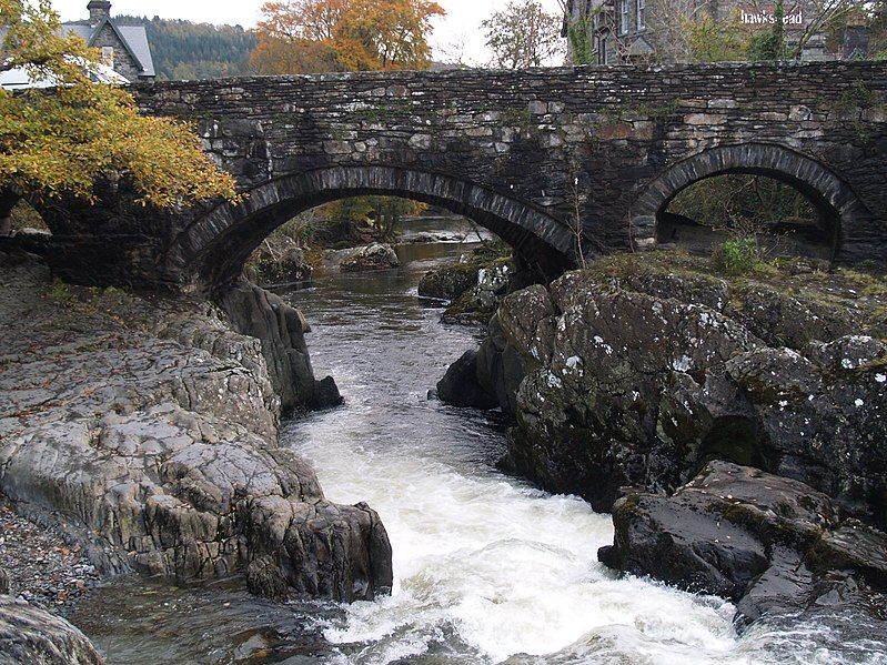 File:Pont-y-pair Bridge.jpg