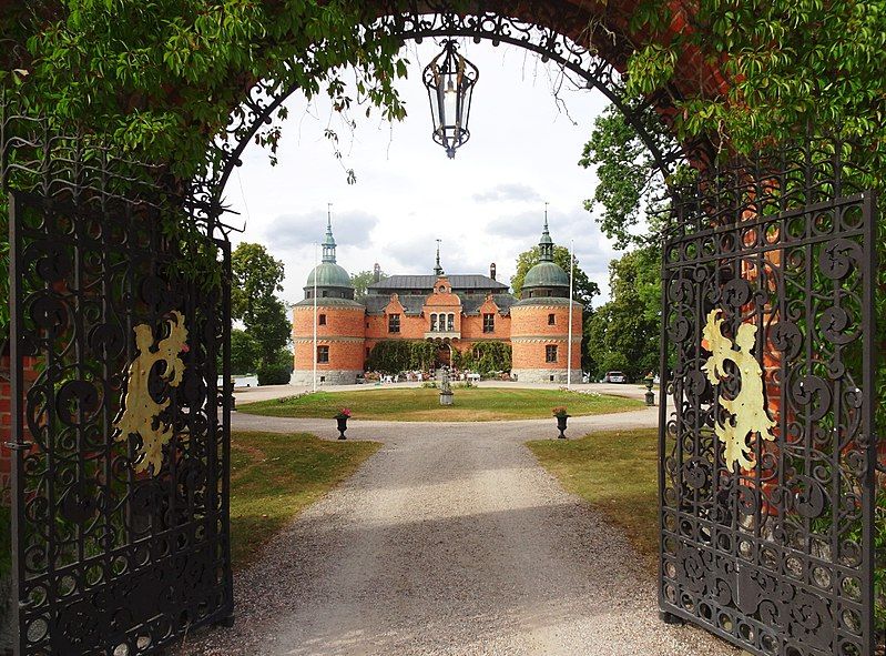 File:Rockelstads slott 2017.jpg