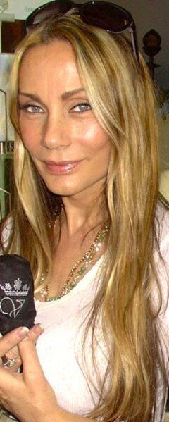 File:Virginia Hey.jpg