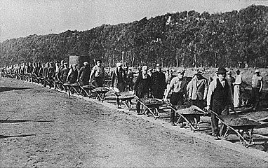 Scenic boulevard built by 6,000 workers in San Francisco, California (1934)