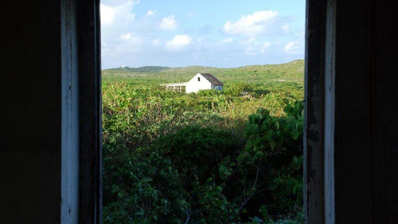 File:Coach-House-South-Caicos.jpg