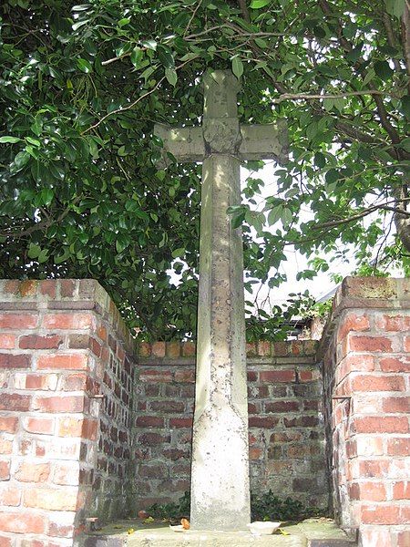 File:Hightown Cross.jpg