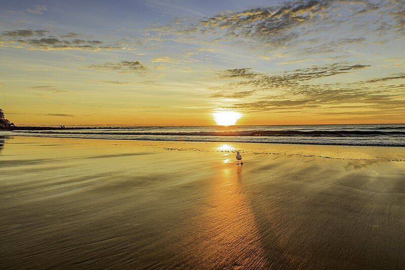 File:Kelly's Beach Sunrise.jpg