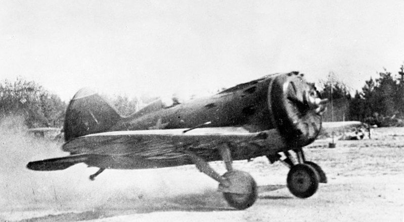 File:Polikarpov I-16B (14443605801).jpg