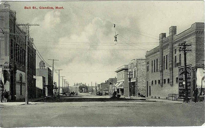 File:PostcardGlendiveMTBellStreet1913.jpg