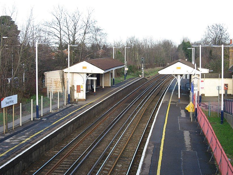 File:SwaythlingStation-Platforms.jpg