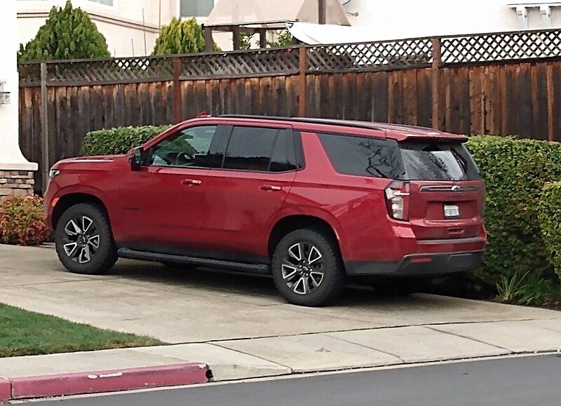 File:2021 Chevy Tahoe.jpg