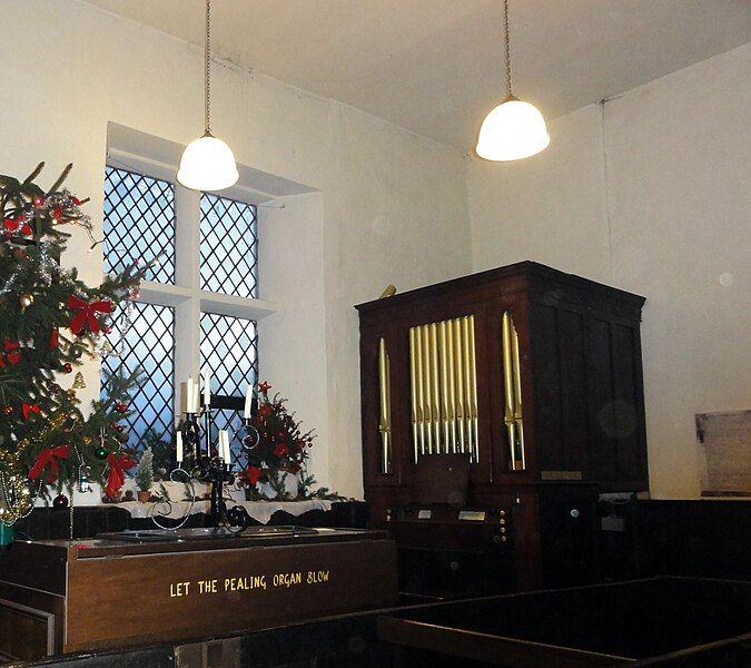 File:Church-organ-rivington-unitarian-chapel.jpg