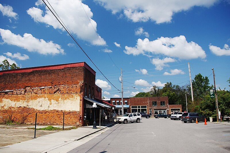 File:Elkmont-Railroad-St-N-al.jpg