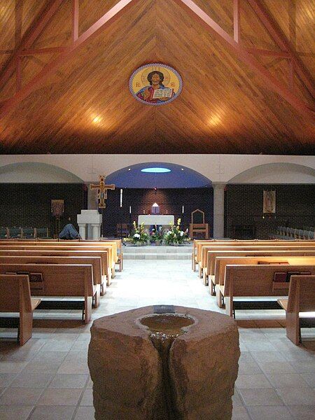 File:Frassati Chapel.jpg