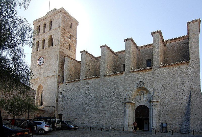 File:Ibiza Cathedral.jpg