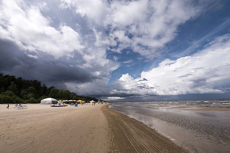 File:Jurmala, Latvia (14243069519).jpg