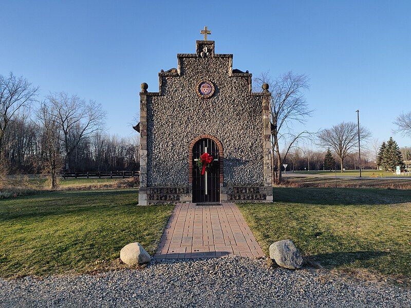 File:KolpingChapelChesterfieldHistoricalVillage.jpg