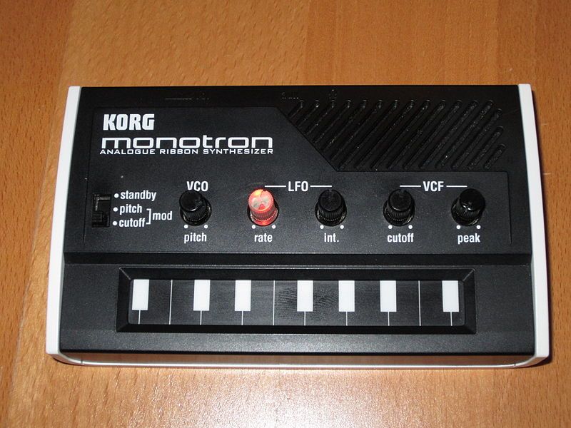 File:Korg Monotron.JPG