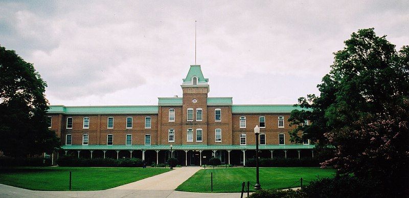 File:Lane Hall 2004.JPG