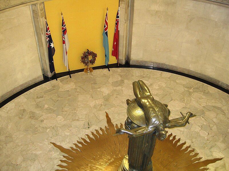 File:ANZACWarMemorial3 gobeirne.jpg