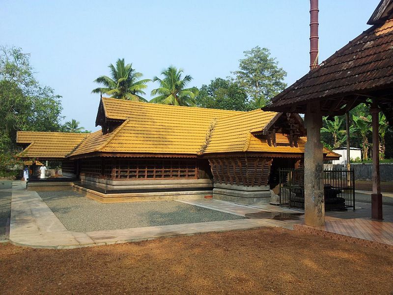 File:Anikkattilamma Temple.jpg