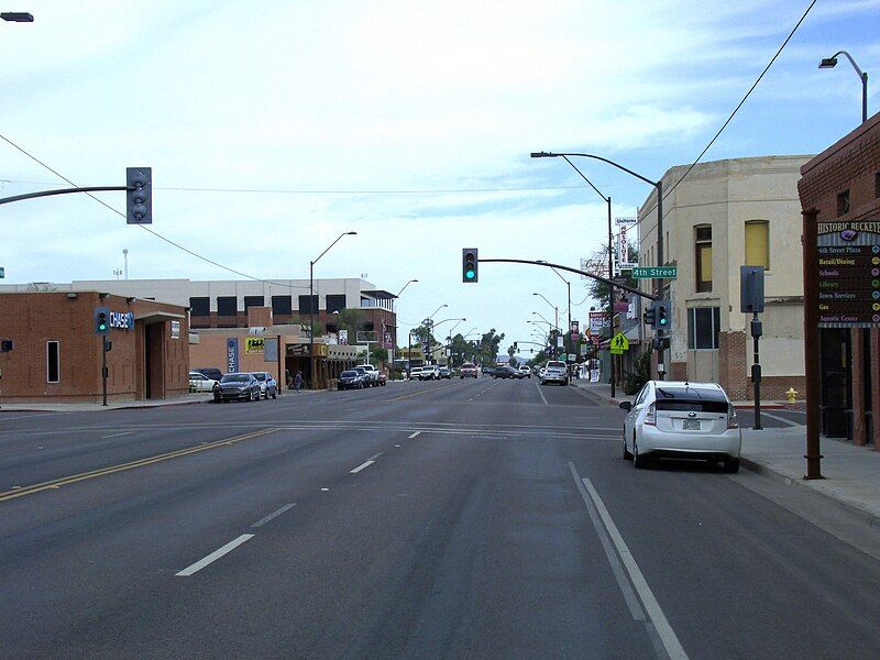 File:Buckeye-Downtown Monroe Ave.jpg