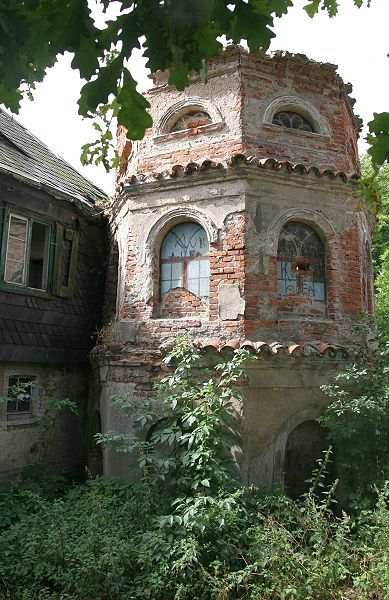 File:Domogrodnikamaszewo.jpg