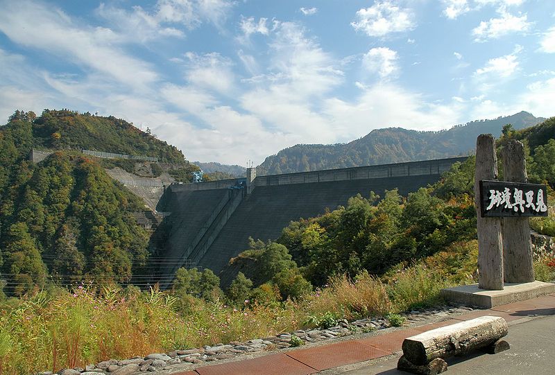 File:Okutadami Dam 001.jpg