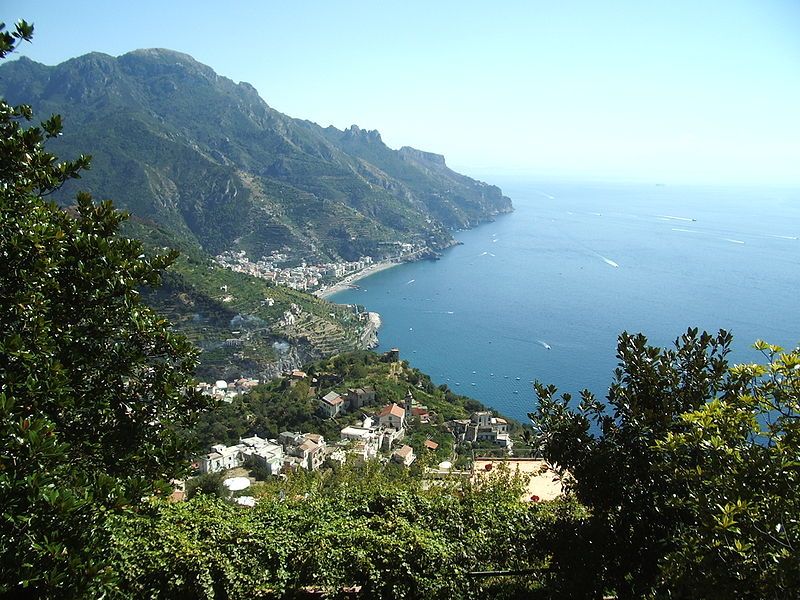 File:Ravello September 2007.jpg