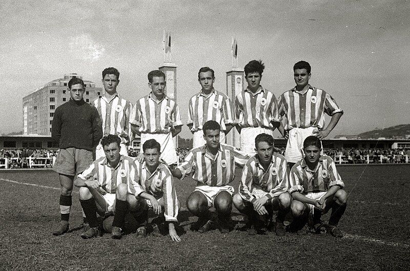 File:Real Sociedad 1952an.jpg