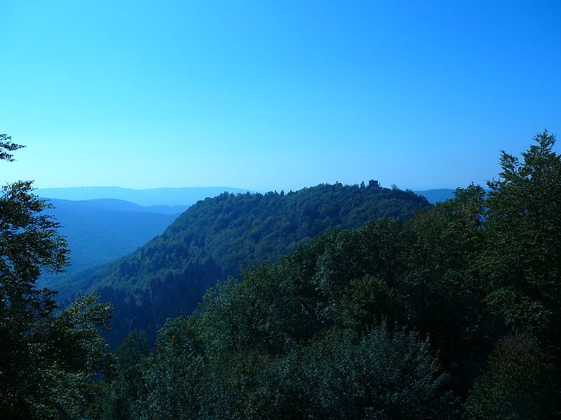 File:Schlossberg (Hohenburg).JPG