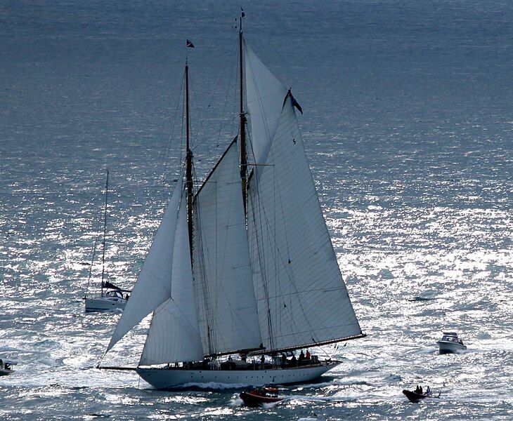 File:Schooner Eleonora-3-detail.jpg