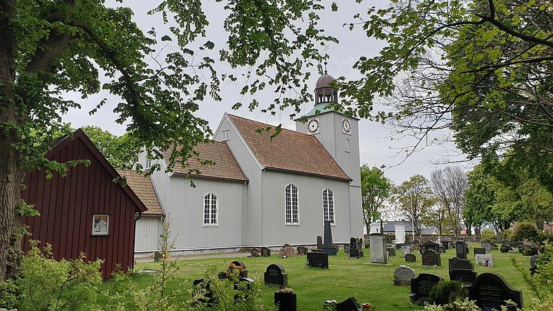 File:Vallø kirke04.jpg