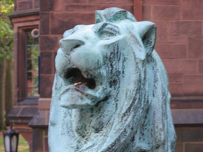 File:Yale lion.jpg