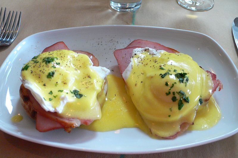 File:2 Eggs Benedict.jpg