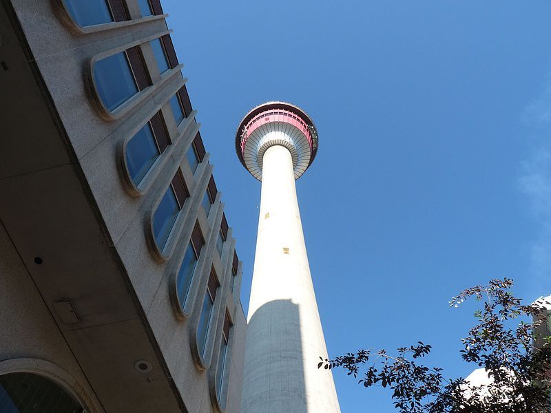 File:CalgaryTowerBelow.jpg