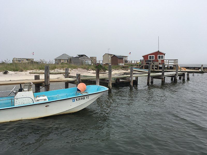 File:Captree shacks.jpg