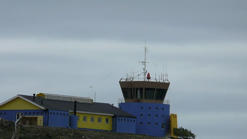 File:Control tower Ushuaia.jpg