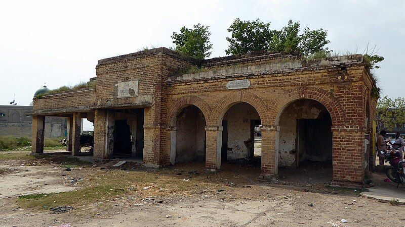 File:Dhudial railway station-0673.jpg