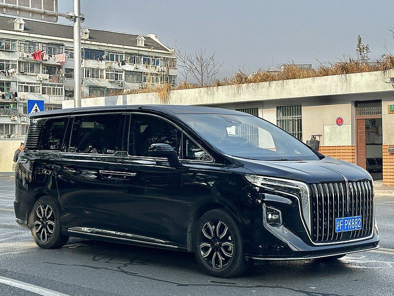 File:Hongqi HQ9 008.jpg