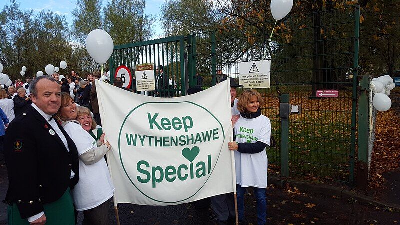 File:Keep Wythenshawe Special.jpg