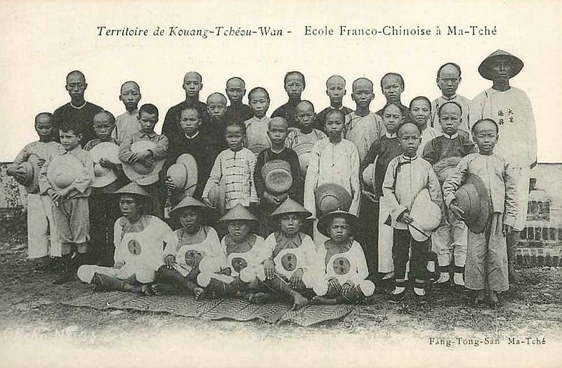 File:Kouang-Tchéou-Wan School.jpg