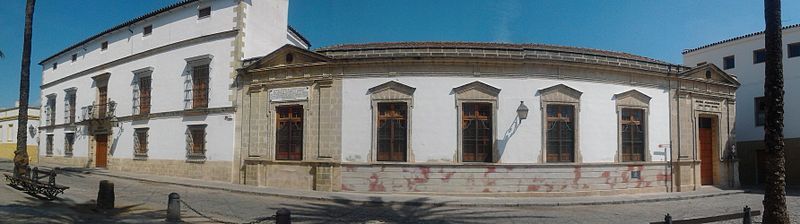 File:Museo-arqueologico-jerez-frontera-panoramico.jpg