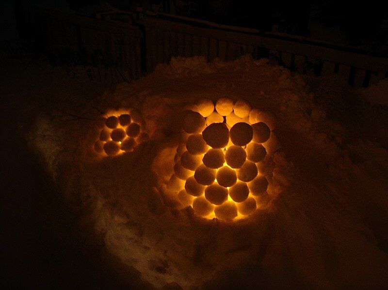 File:Snow lanterns Large.jpg