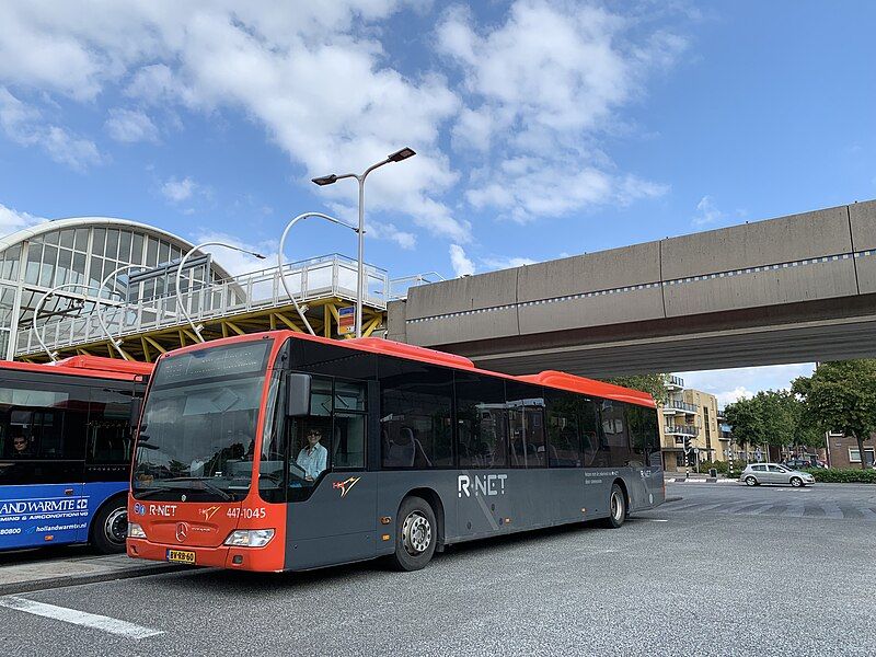 File:StadsbusConnexxion1045.jpg