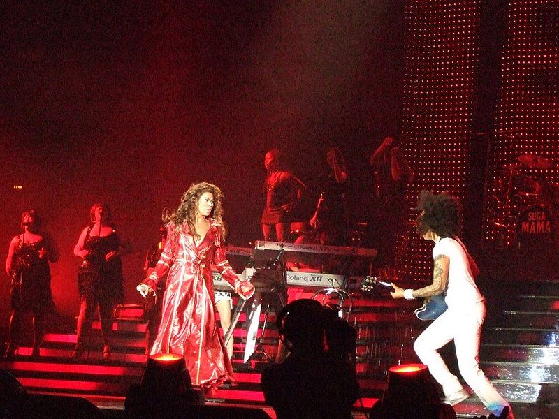 File:Beyonce live 05.jpg