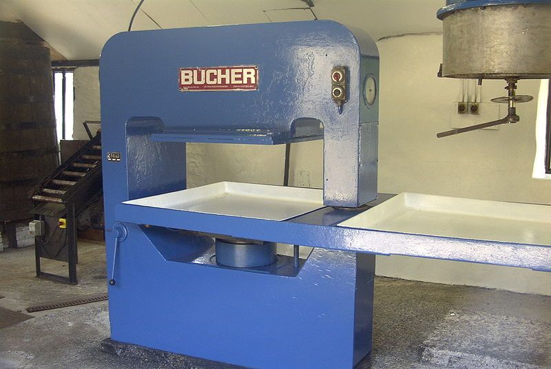 File:Bucher Cider press.JPG