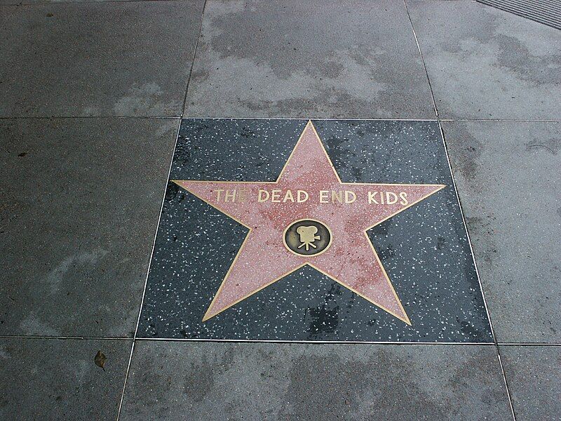 File:Deadendkidsstar.jpg