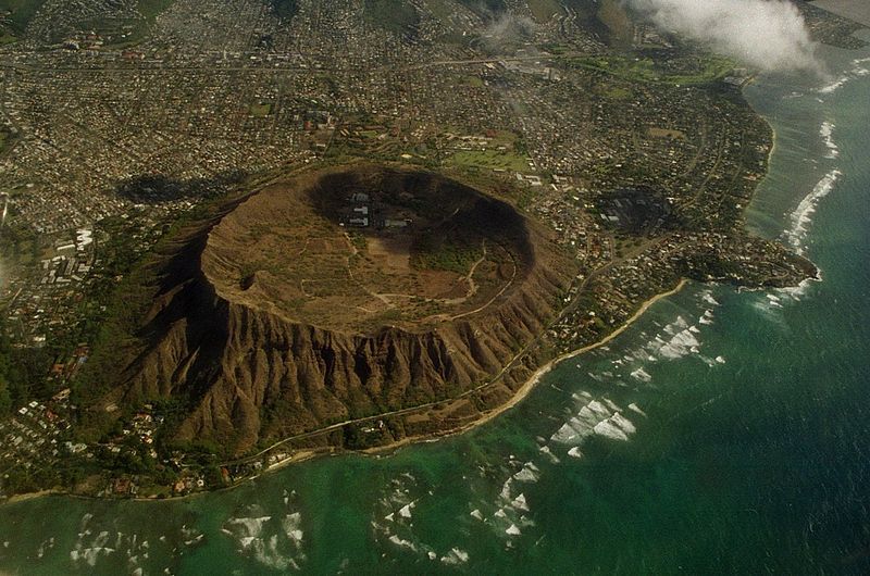 File:DiamondHeadCrater.jpg