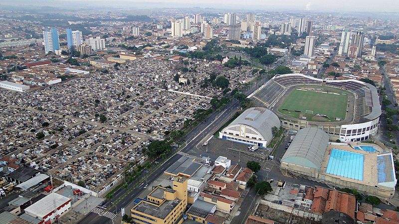 File:Estádio XV.jpg