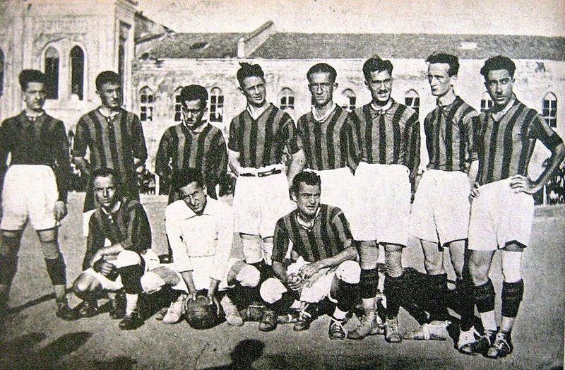 File:Fenerbahce SK 1922-1923.JPG